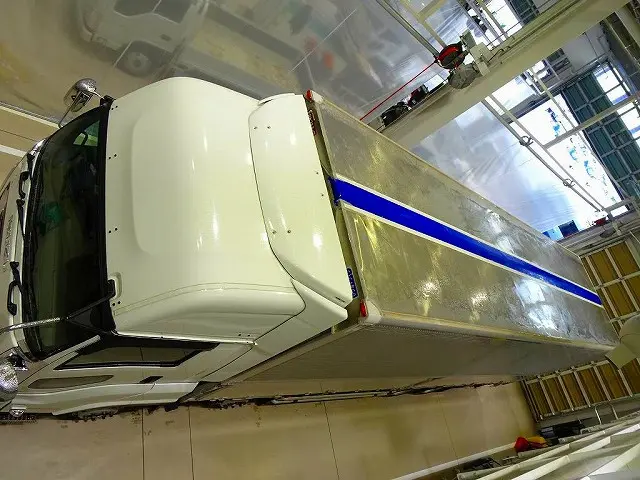 いすゞ ギガ 2PG-CYJ77D(8x4)の写真35