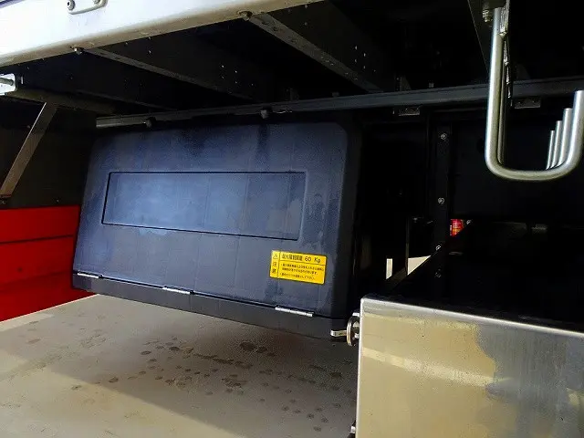 いすゞ ギガ 2PG-CYJ77D(8x4)の写真48