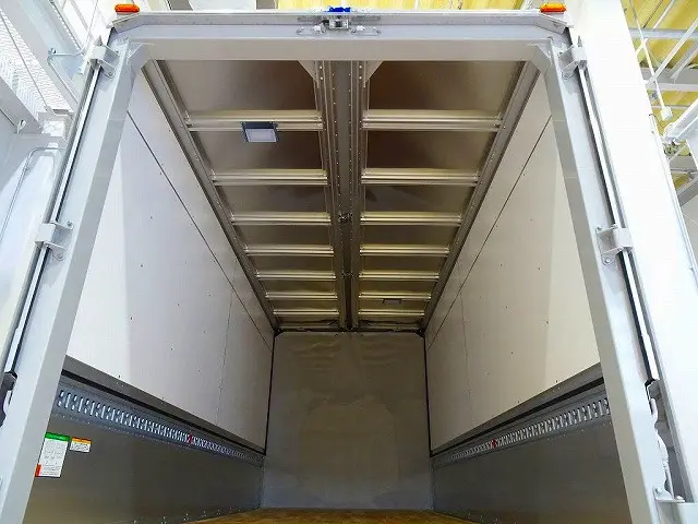 荷台内寸:499×209×220 日本フルハーフ/DMM リア観音扉 左右セイコーラック 床落とし込みフック3対 ラッシングレール1段(50cm)/ベルト1本 荷室LED灯2個|日野 デュトロ 2KG-XZU722M(2WD)の写真24