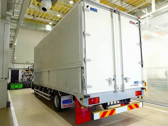 お問合せ管理No.G665 H26 フォワード 2.95t ワイドベッドレス アルミウイング 210ps|いすゞ フォワード TKG-FRR90S2(2WD)の写真4