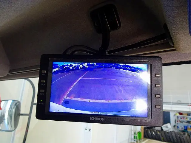 バックモニター|いすゞ フォワード TKG-FRR90S2(2WD)の写真13