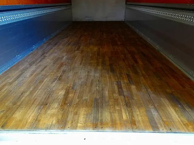 荷台内寸:623×241×240 日本フルハーフ/DMS リア観音扉 左右セイコーラック 床フック5対 ラッシングレール2段(61cm/140cm)/ベルト1個 荷室灯3個|いすゞ フォワード TKG-FRR90S2(2WD)の写真22