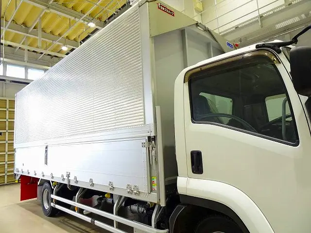 荷台内寸:623×241×240 日本フルハーフ/DMS リア観音扉 左右セイコーラック 床フック5対 ラッシングレール2段(61cm/140cm)/ベルト1個 荷室灯3個|いすゞ フォワード TKG-FRR90S2(2WD)の写真26