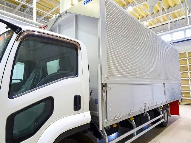 荷台内寸:623×241×240 日本フルハーフ/DMS リア観音扉 左右セイコーラック 床フック5対 ラッシングレール2段(61cm/140cm)/ベルト1個 荷室灯3個|いすゞ フォワード TKG-FRR90S2(2WD)の写真27