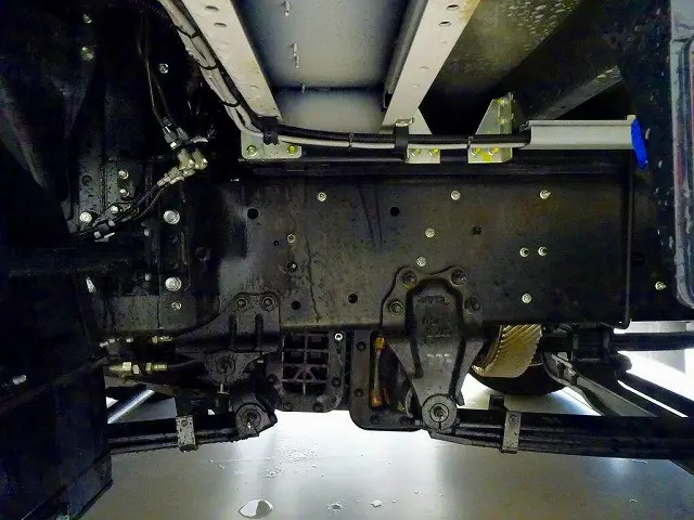 いすゞ エルフ 2PG-CYJ77D(8x4)の写真39