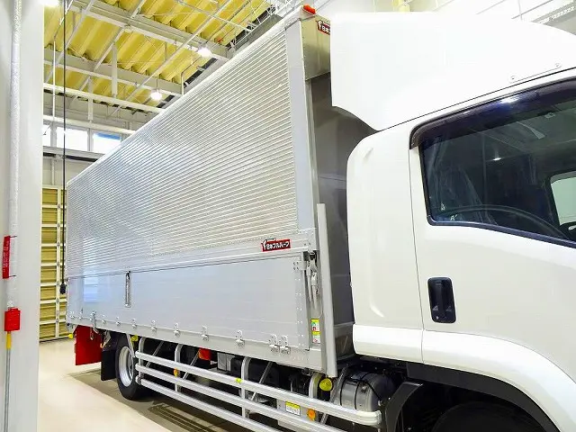 純正エアディフレクター|いすゞ フォワード 2RG-FTR90V2(2WD)の写真30