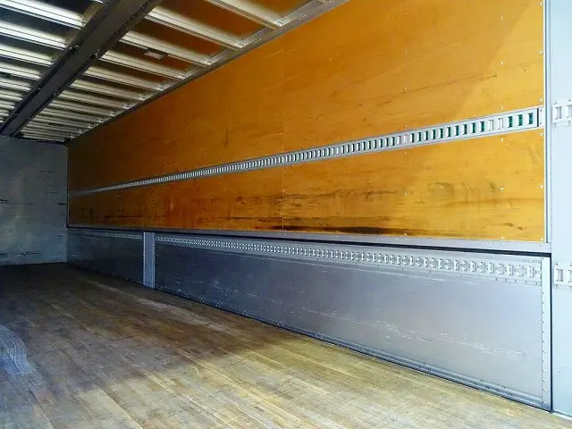 いすゞ ギガ 2PG-CYJ77C(8x4)の写真30