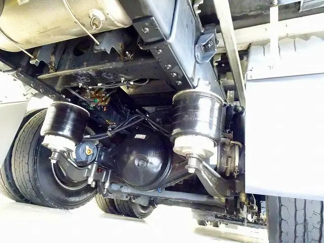 いすゞ ギガ 2PG-CYJ77C(8x4)の写真43