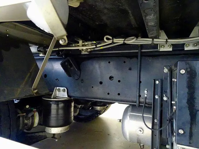 いすゞ ギガ 2PG-CYJ77C(8x4)の写真46