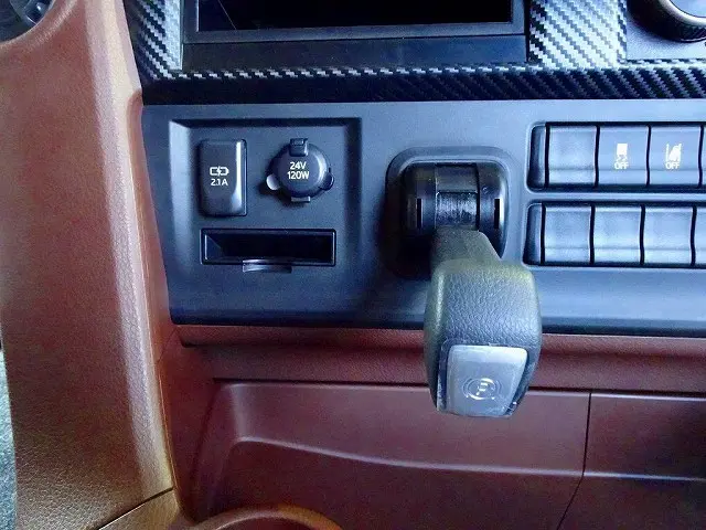 日野 プロフィア 2KG-FW1AHC(8x4)の写真12