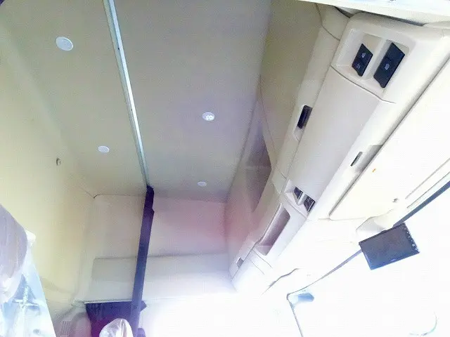 2人乗り 室内LED灯/カーテン ハイルーフ 消火器1個|日野 プロフィア 2KG-FW1AHC(8x4)の写真16