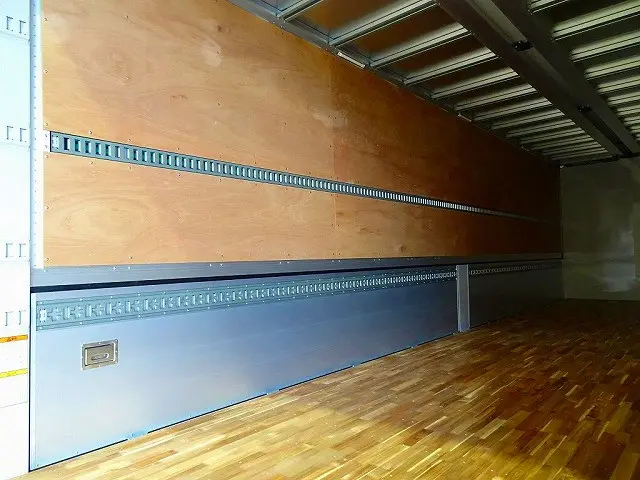 荷台内寸:966×241×266 トランテックス/W158L09 R観音扉 タカラポストB付五方開 左右セイコーラック2対 ラッシングレール2段(68cm/150cm) 床フック9対 荷室LED灯4個|日野 プロフィア 2KG-FW1AHC(8x4)の写真26