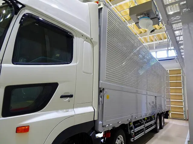 荷台内寸:966×241×266 トランテックス/W158L09 R観音扉 タカラポストB付五方開 左右セイコーラック2対 ラッシングレール2段(68cm/150cm) 床フック9対 荷室LED灯4個|日野 プロフィア 2KG-FW1AHC(8x4)の写真29