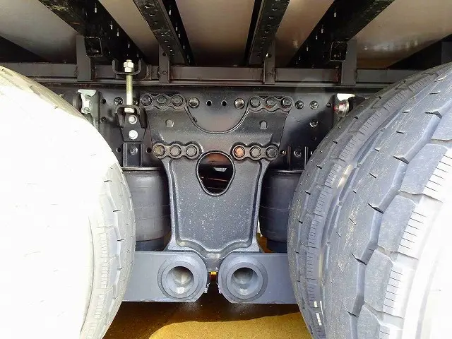 日野 プロフィア 2KG-FW1AHC(8x4)の写真41