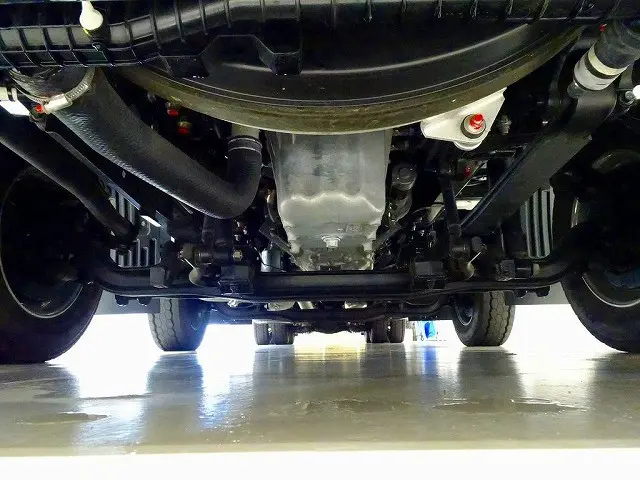 日野 プロフィア 2KG-FW1AHC(8x4)の写真44