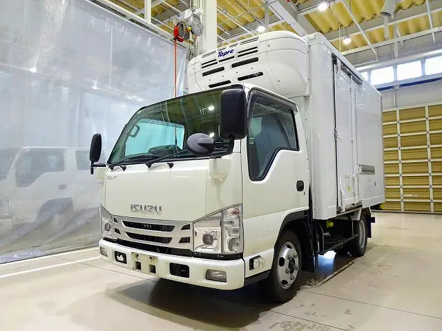 いすゞ エルフ 2RG-NHR88AN(2WD)の写真1