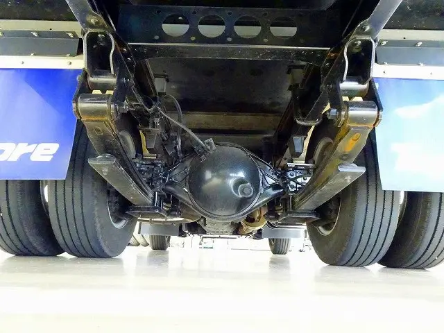 いすゞ エルフ 2RG-NHR88AN(2WD)の写真35