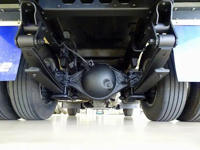 いすゞ エルフ 2RG-NHR88AN(2WD)の写真38