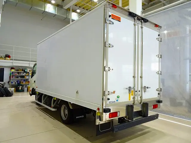 日野 デュトロ 2KG-XZU775M(4WD)の写真4