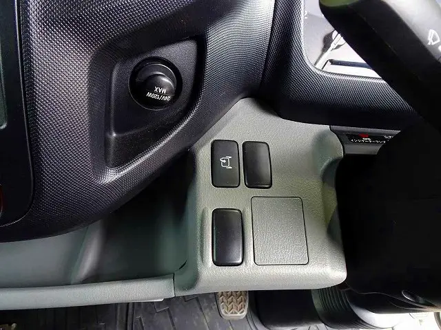 日野 デュトロ 2KG-XZU775M(4WD)の写真13