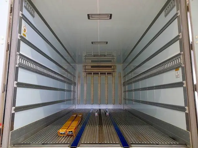 日野 デュトロ 2KG-XZU775M(4WD)の写真23