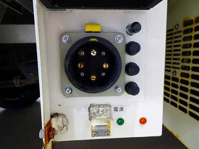 日野 デュトロ 2KG-XZU775M(4WD)の写真30