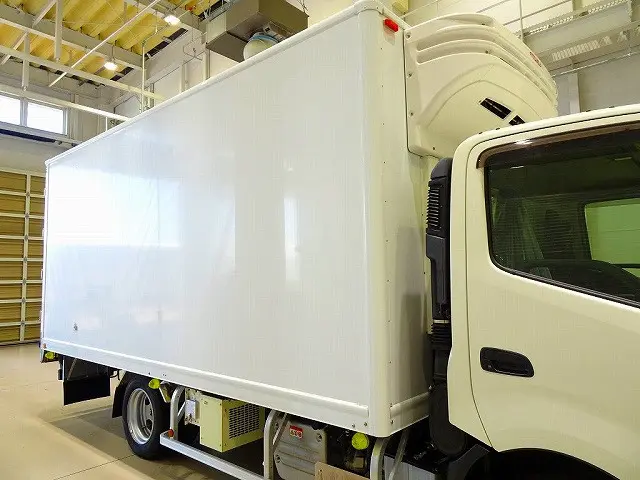 荷台内寸:447×200×192 トランテックス V017F79 リア観音扉/90度ストッパー付 箱厚み5.5cm 冷凍機 三菱 TDJS35A-L2 ±30度設定 -17.7度確認 スタンバイ付|日野 デュトロ 2KG-XZU775M(4WD)の写真34