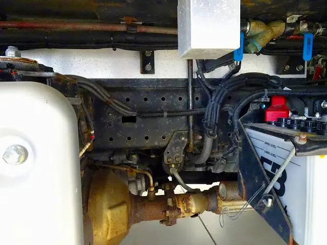 日野 デュトロ 2KG-XZU775M(4WD)の写真41