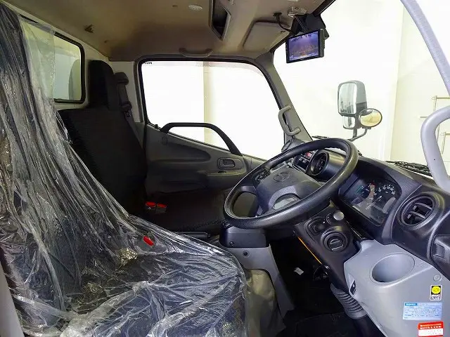 日野 デュトロ 2RG-XZC645M(2WD)の写真6