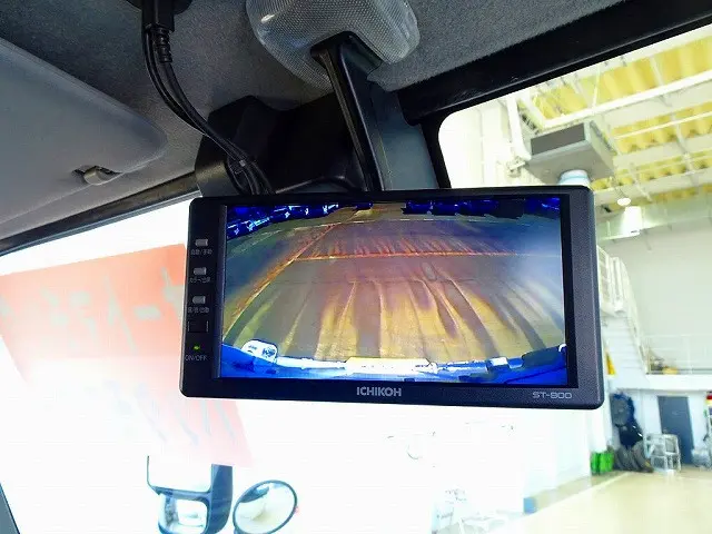 バックモニター|日野 デュトロ 2RG-XZC645M(2WD)の写真11
