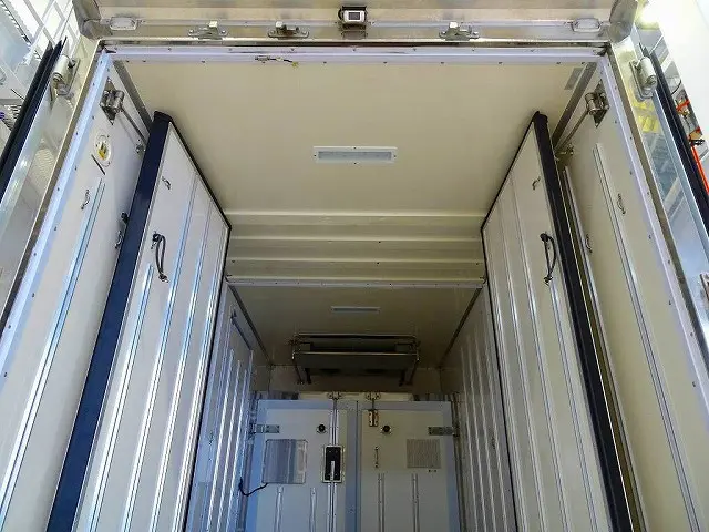 日野 デュトロ 2RG-XZC645M(2WD)の写真24