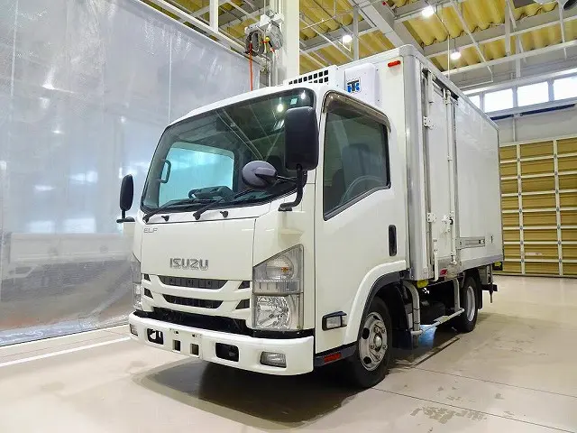 いすゞ エルフ 2RG-NLR88AN(2WD)の写真1