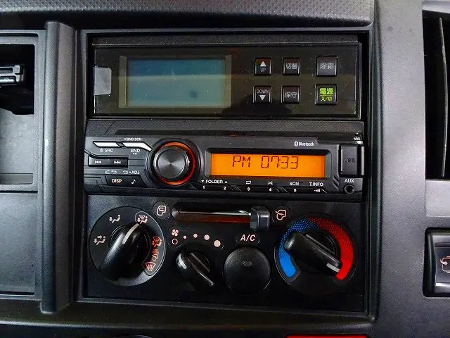 いすゞ エルフ 2RG-NMR88AN(2WD)の写真11