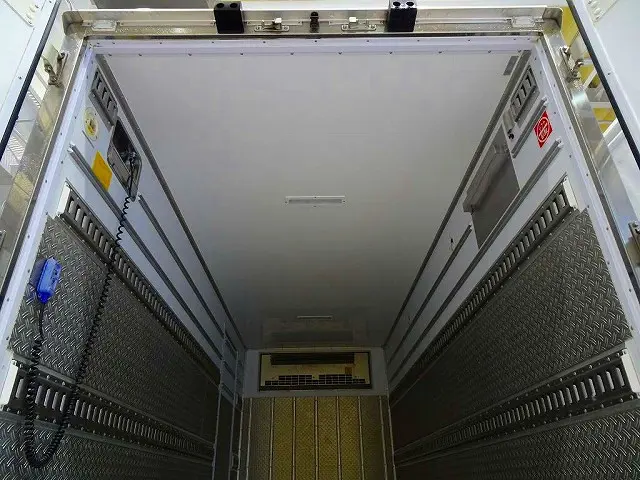 いすゞ エルフ 2RG-NMR88AN(2WD)の写真26