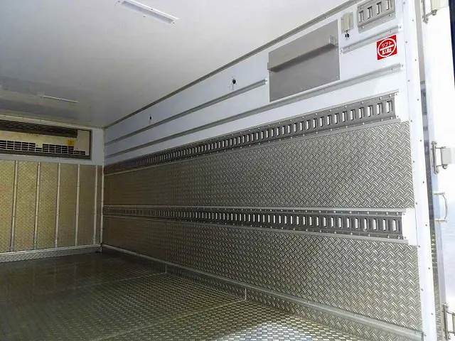 いすゞ エルフ 2RG-NMR88AN(2WD)の写真28