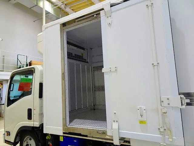 左サイドスライドドア|いすゞ エルフ 2RG-NMR88AN(2WD)の写真32