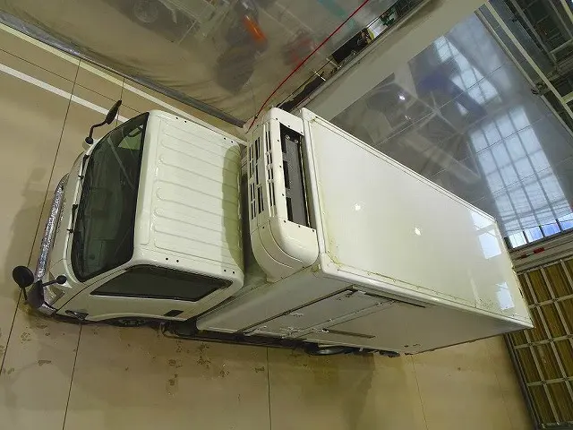 いすゞ エルフ 2RG-NMR88AN(2WD)の写真40