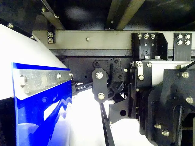 いすゞ エルフ 2RG-NMR88AN(2WD)の写真44