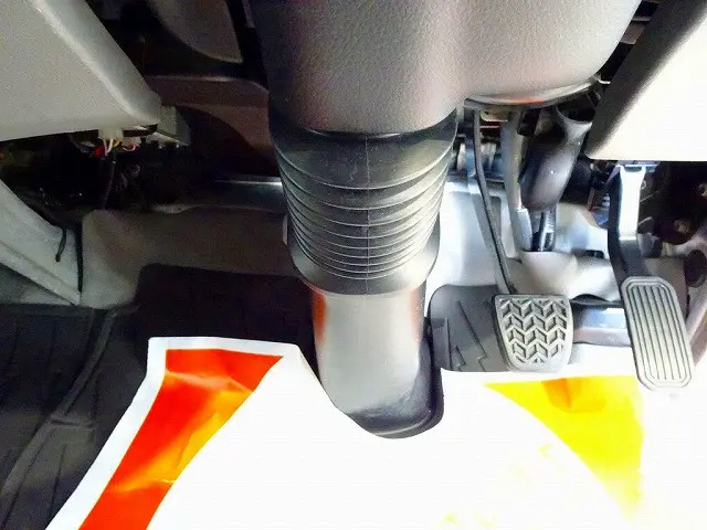 フロアAT 2ペダル|日野 デュトロ TPG-XZC605M(2WD)の写真16