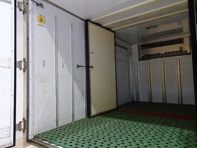 日野 デュトロ TPG-XZC605M(2WD)の写真24