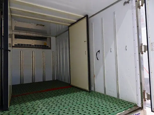 日野 デュトロ TPG-XZC605M(2WD)の写真25