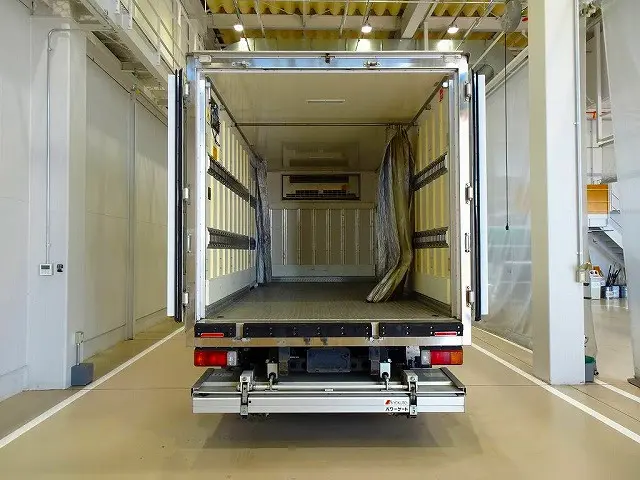 日野 デュトロ TPG-XZU710M(2WD)の写真22