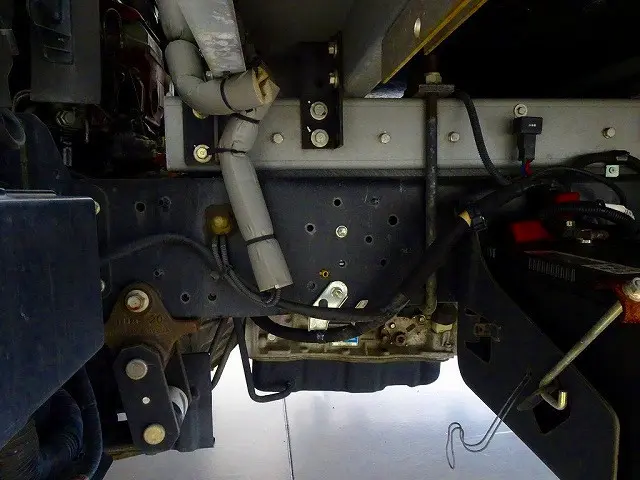 日野 デュトロ TPG-XZU710M(2WD)の写真43