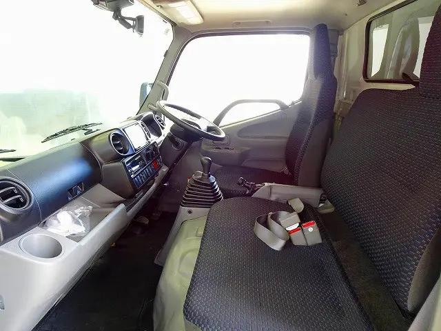 日野 デュトロ 2KG-XZU605M(2WD)の写真8