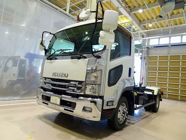 いすゞ フォワード TKG-FRR90S2(2WD)の写真1