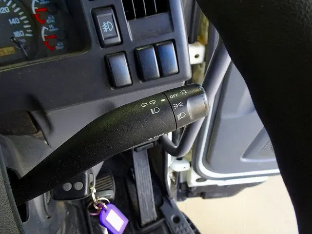 いすゞ フォワード TKG-FRR90S2(2WD)の写真21