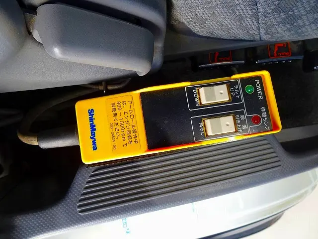 いすゞ フォワード TKG-FRR90S2(2WD)の写真22