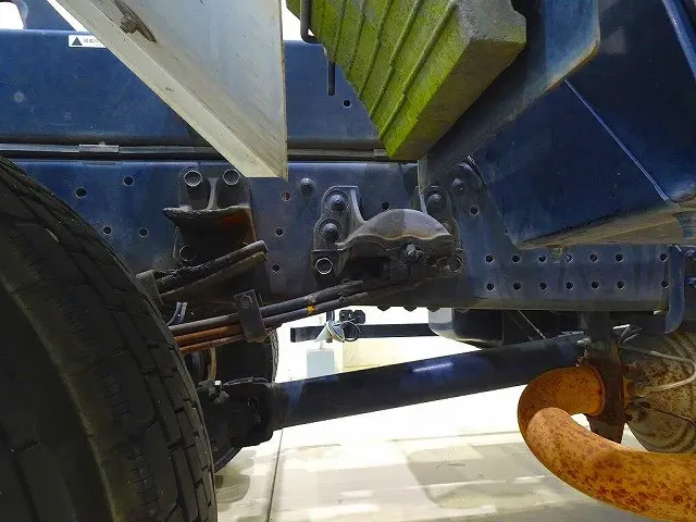 いすゞ フォワード TKG-FRR90S2(2WD)の写真43