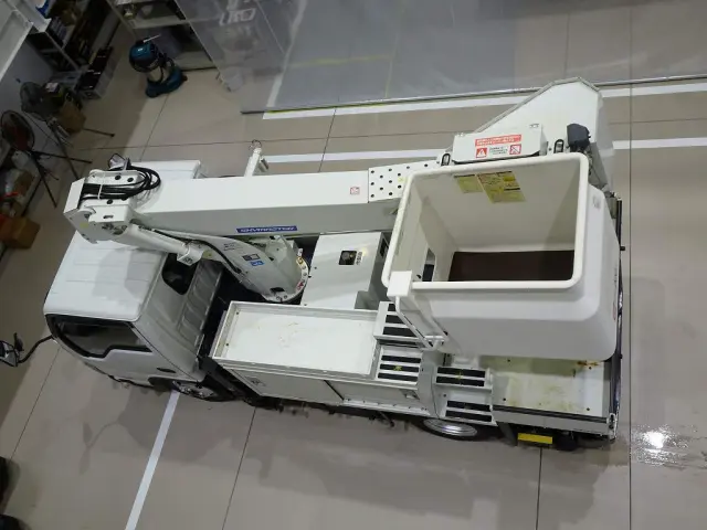 いすゞ エルフ TPG-NKS85AN(4WD)の写真49