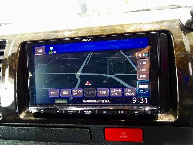 トヨタ ハイエースバン QDF-GDH206V(4WD)の写真11